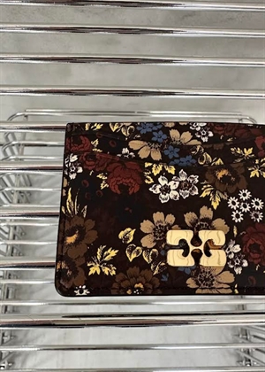 Bou card holder printed Chocolate Plum B3010373 Ganni